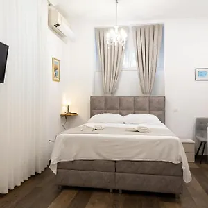 3* Maison d'hôtes Varos
